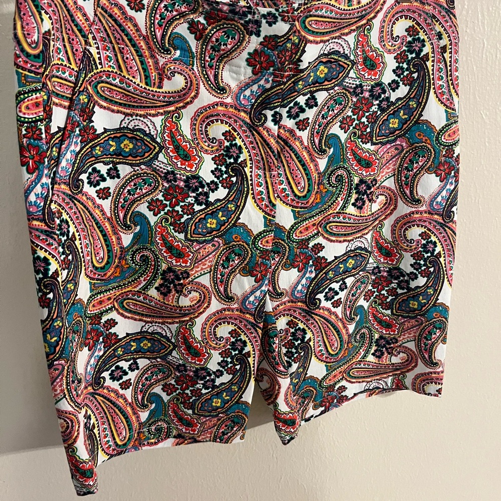 Izod Multicolor Paisley Women's Shorts